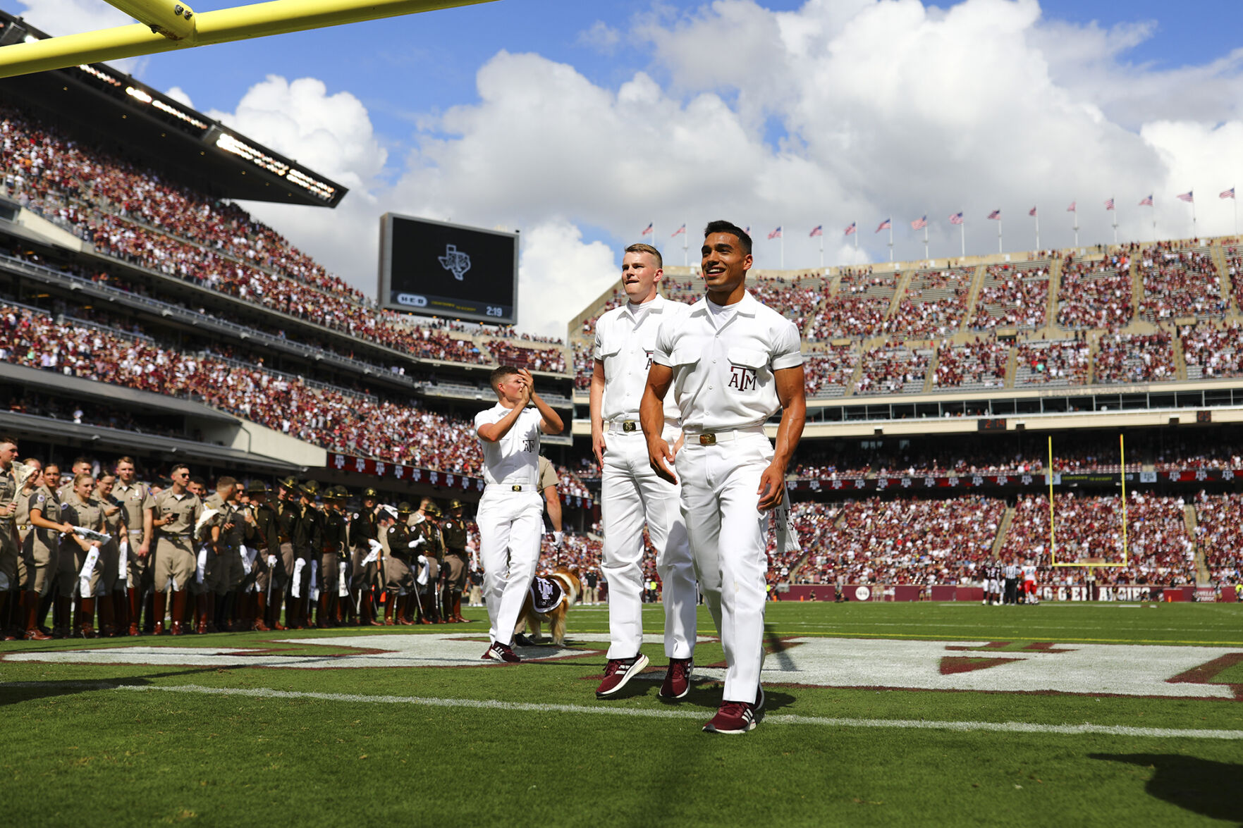 Yell Leaders